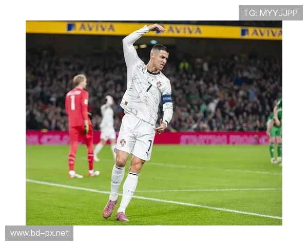 C罗复出首战精彩进球迎41岁首球生涯总进球数达962并激情庆祝